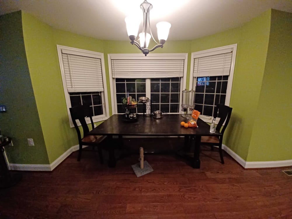 Breakfast nook and deck view
